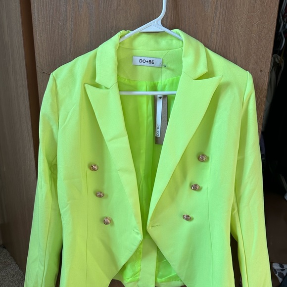 Amazing Lace Jackets & Blazers - These Three Boutique Lime Green Neon Yellow Blazer